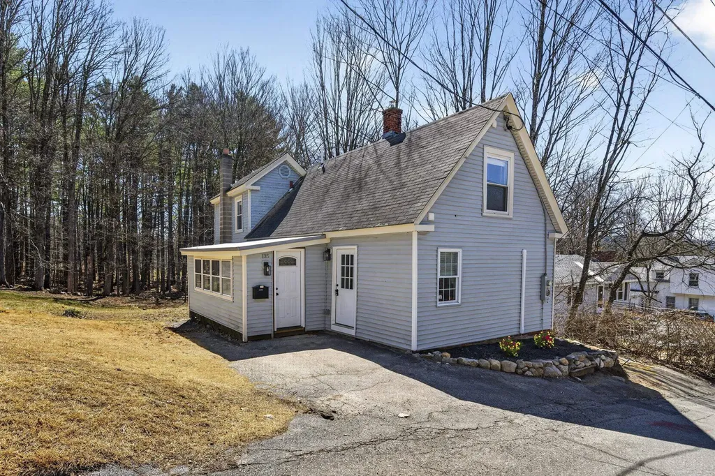135 George Street Keene NH 03431