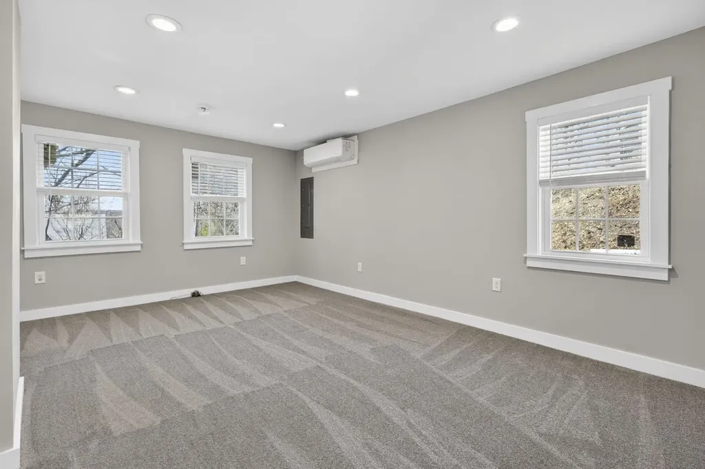 135 George Street Keene NH 03431