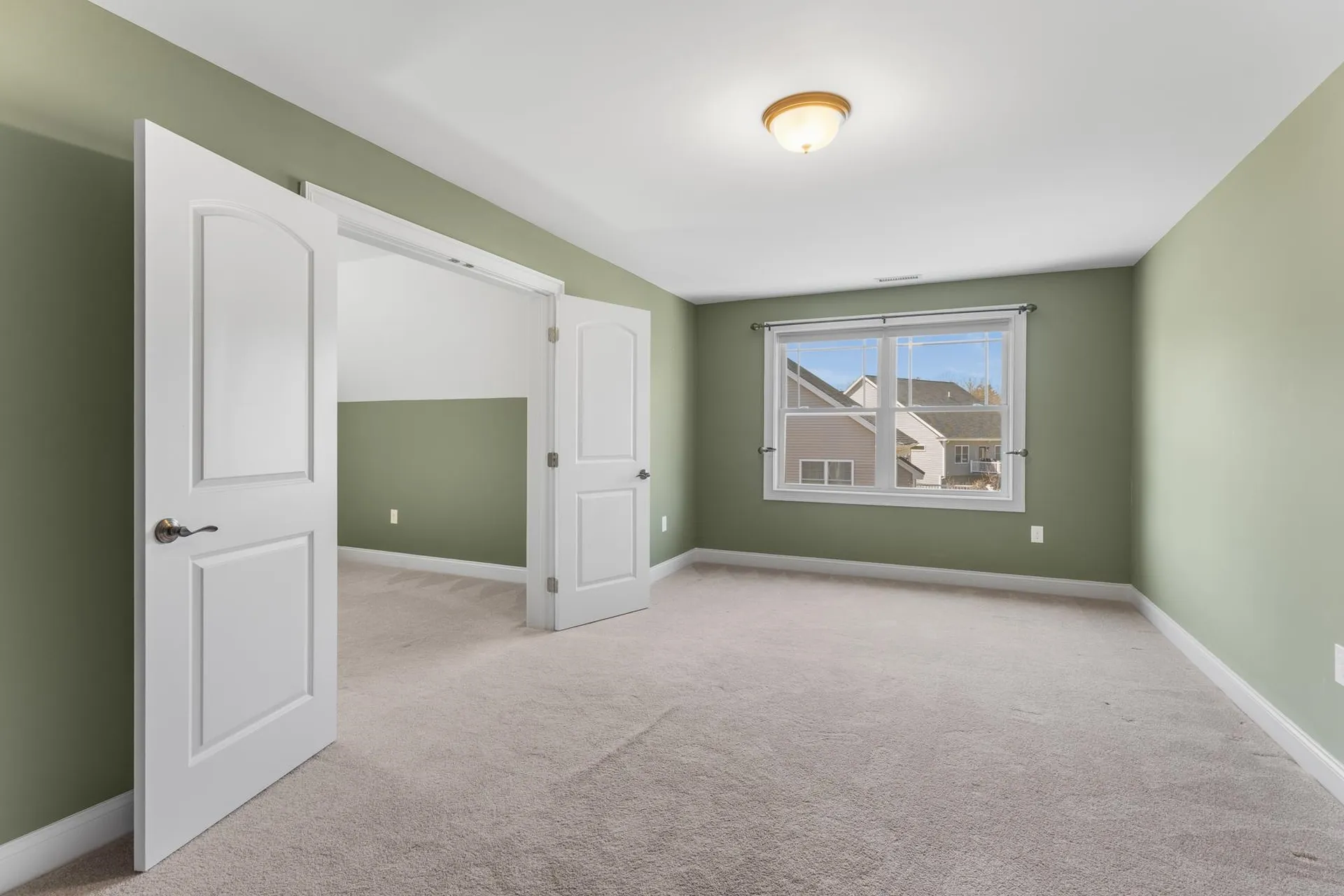 32 Olive Meadow Lane Dover NH 03820
