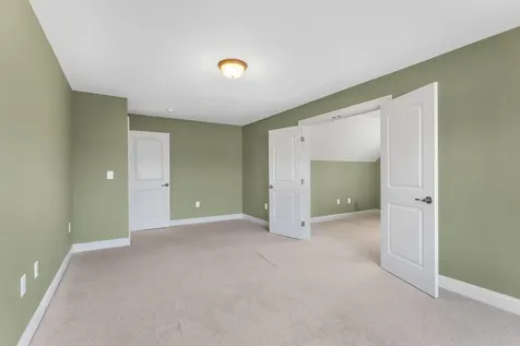 32 Olive Meadow Lane Dover NH 03820