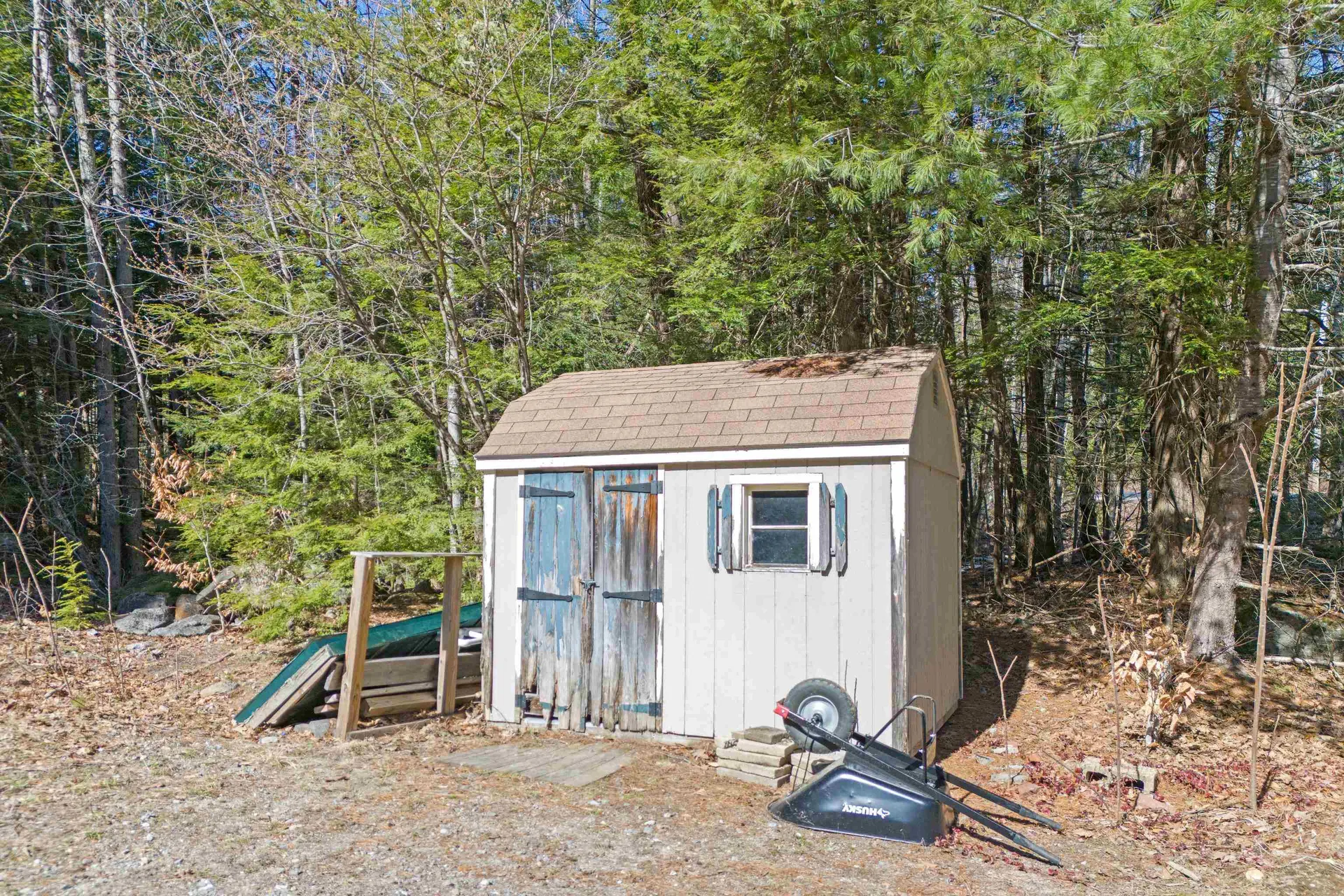 567 N Stark Highway Weare NH 03281