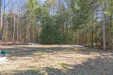 567 N Stark Highway Weare NH 03281