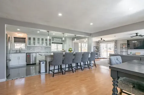 103 Jay Road Merrimack NH 03054