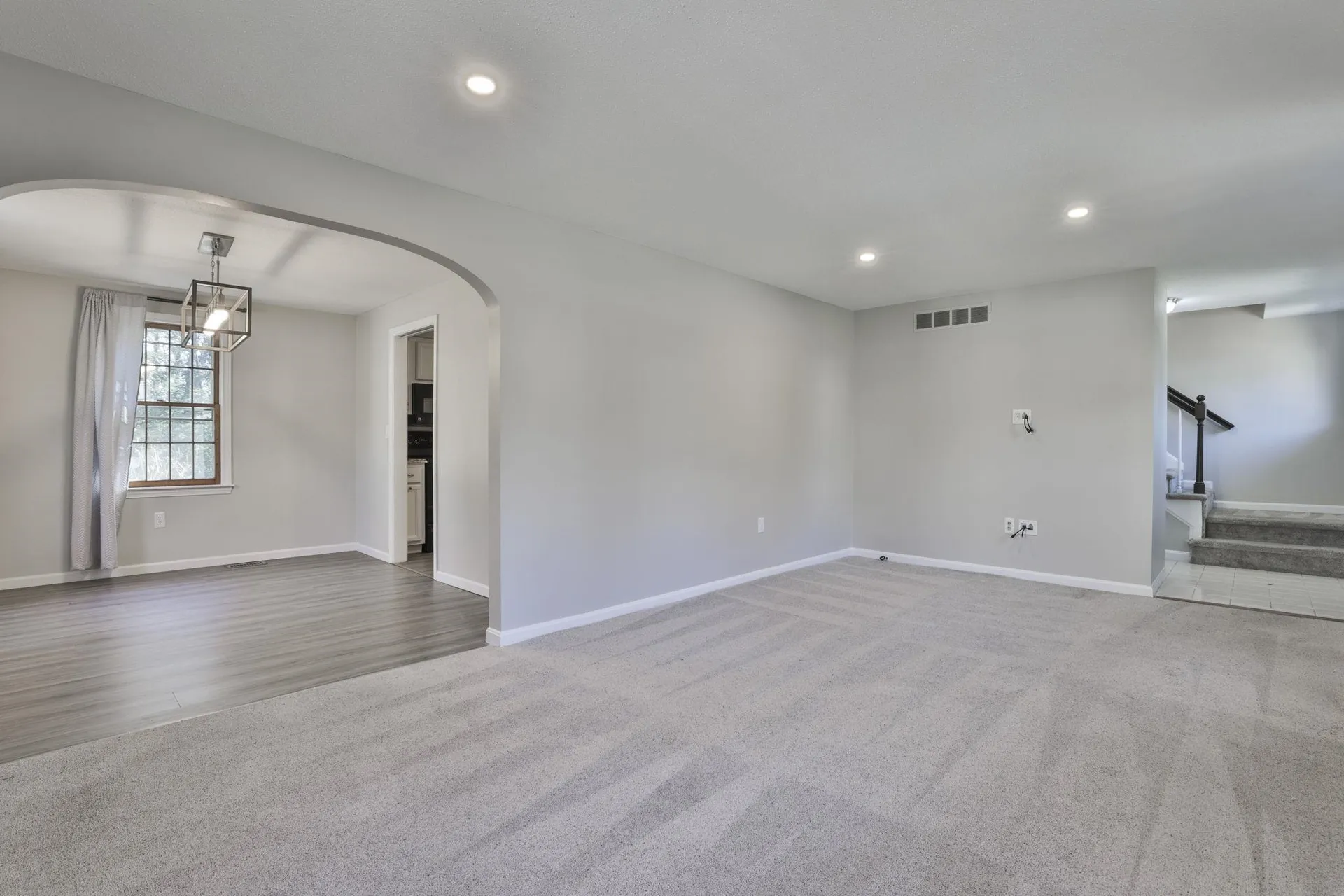 13 Cider Lane Nashua NH 03063