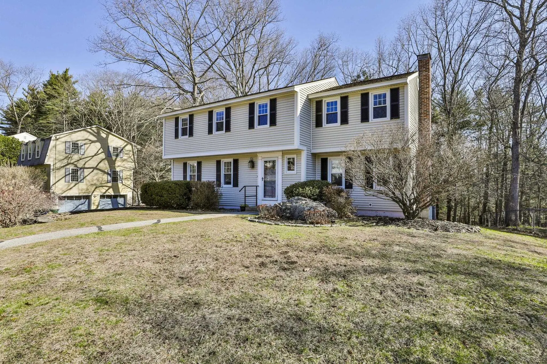13 Cider Lane Nashua NH 03063