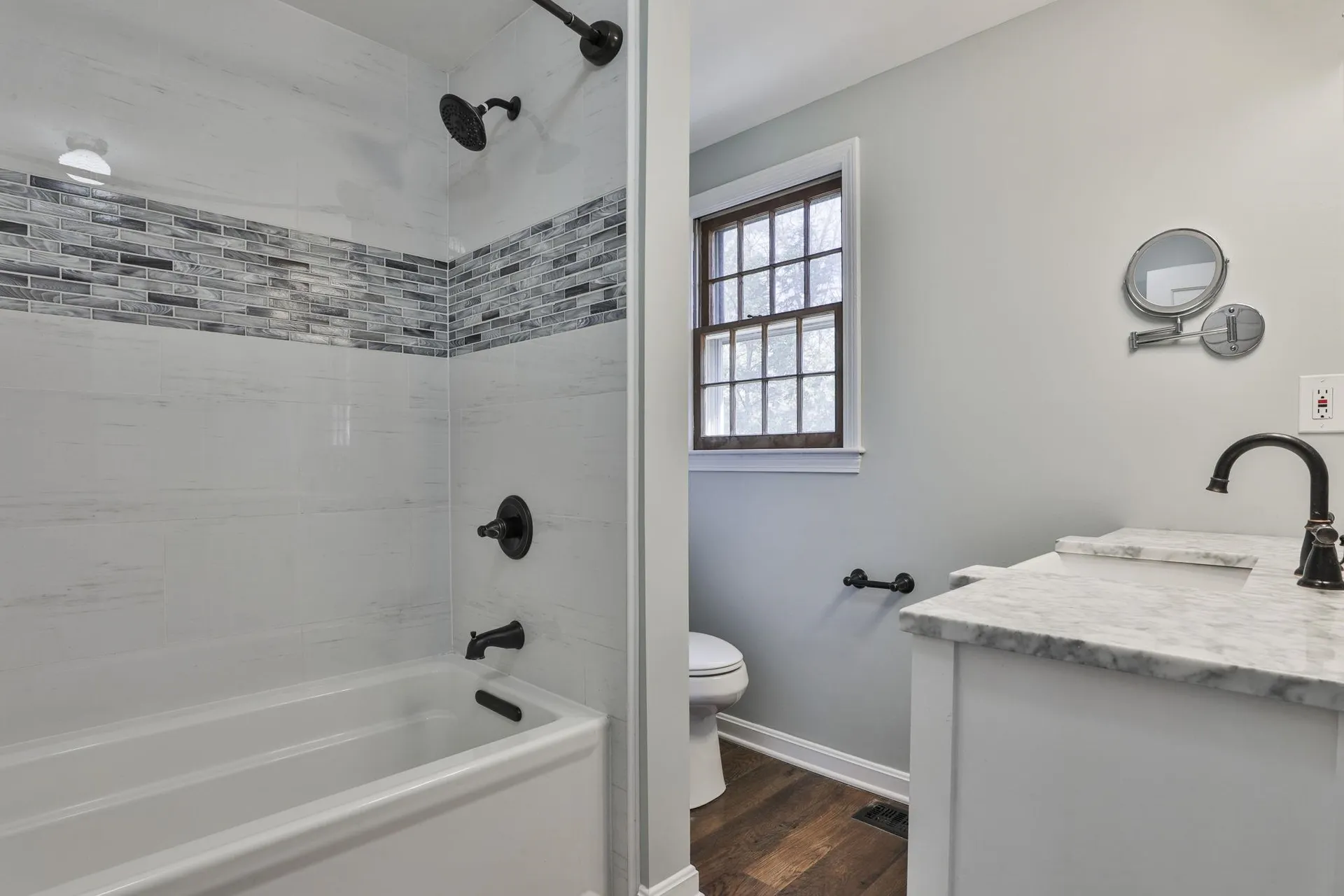 13 Cider Lane Nashua NH 03063