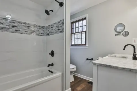 13 Cider Lane Nashua NH 03063