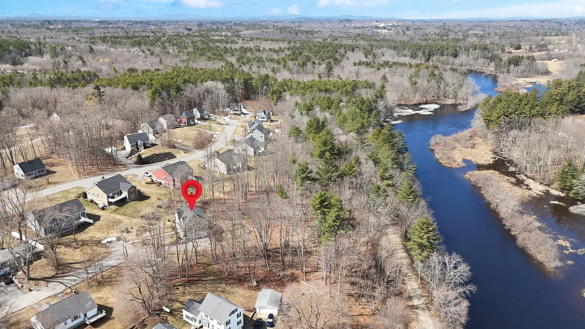 425 Pleasant Street Rollinsford NH 03869