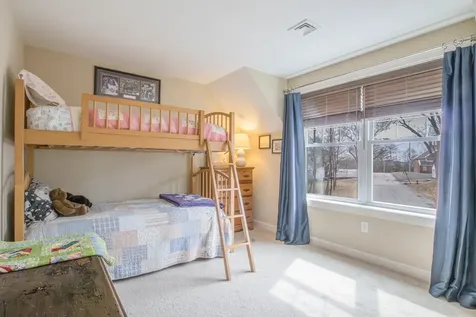 425 Pleasant Street Rollinsford NH 03869