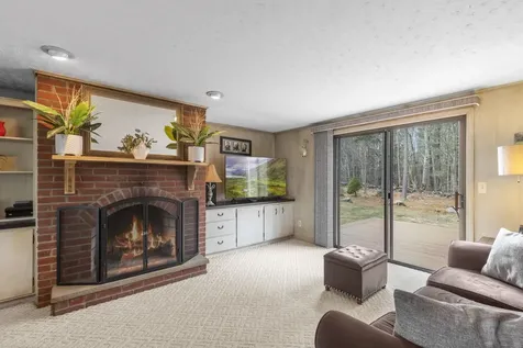 76 Tehias Road Rye NH 03870