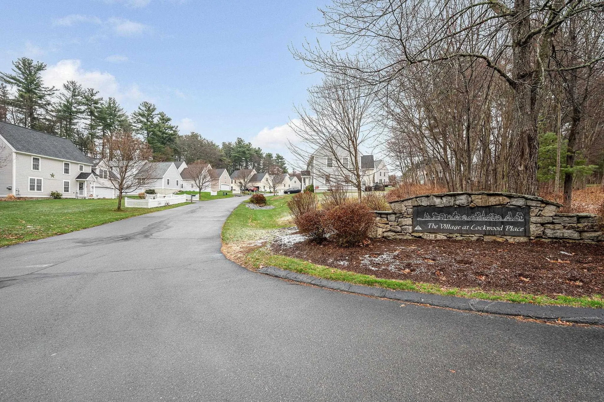 61 Barbara Lane Hudson NH 03051