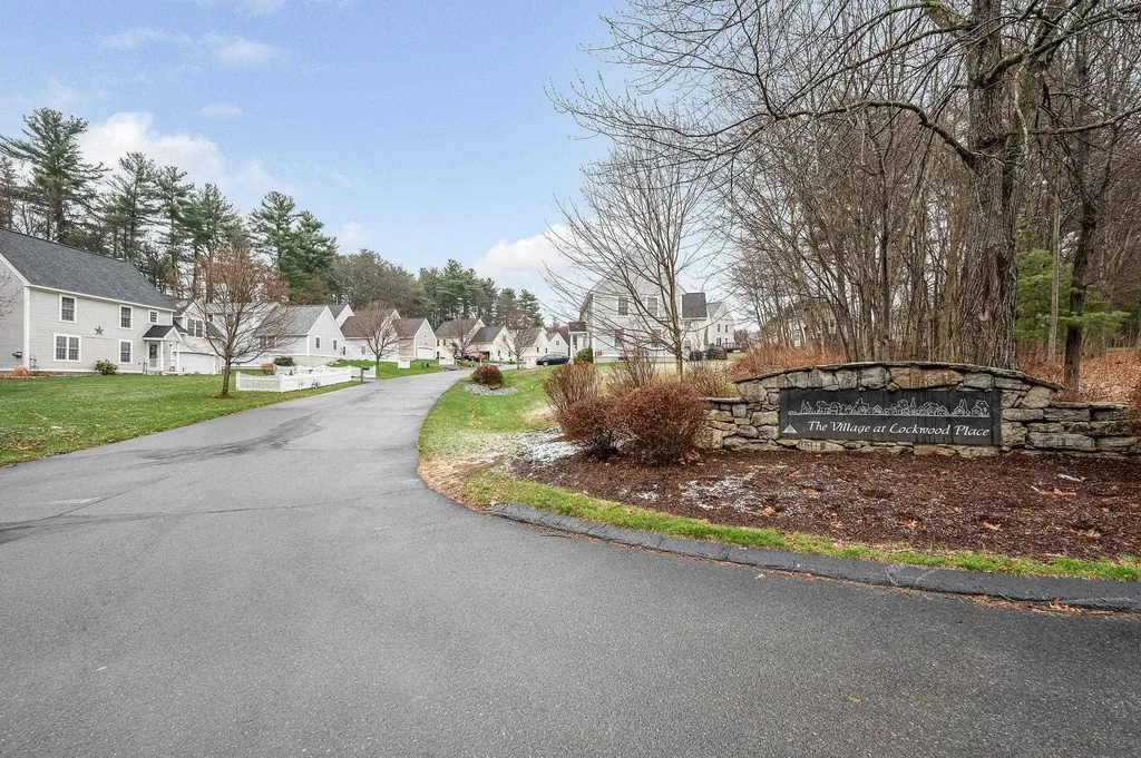 61 Barbara Lane Hudson NH 03051