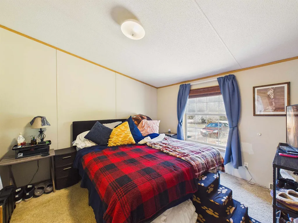 20 Pondview Road Chittenden VT 05737
