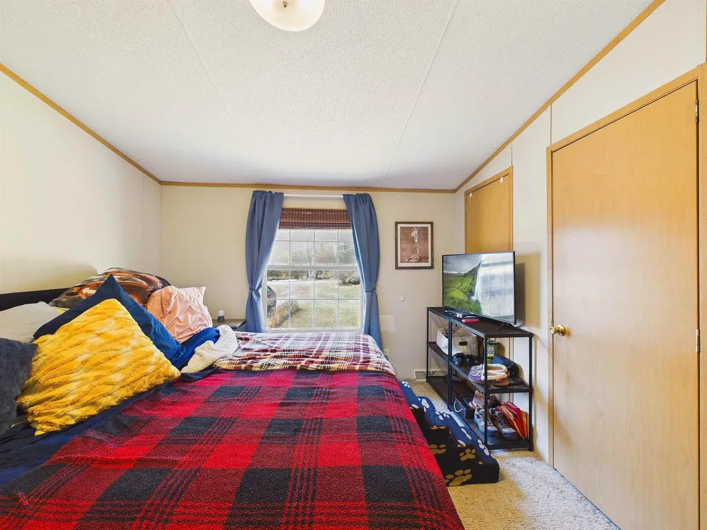 20 Pondview Road Chittenden VT 05737