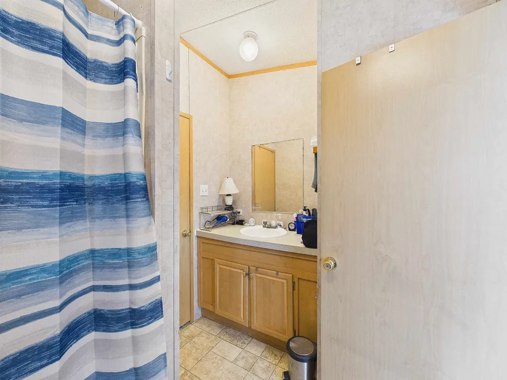 20 Pondview Road Chittenden VT 05737