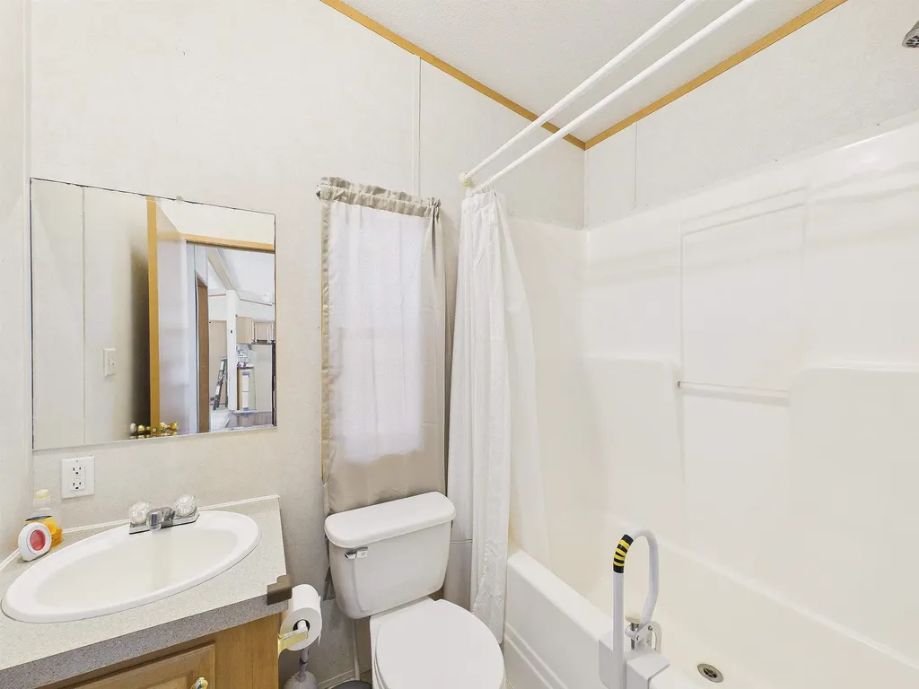 20 Pondview Road Chittenden VT 05737