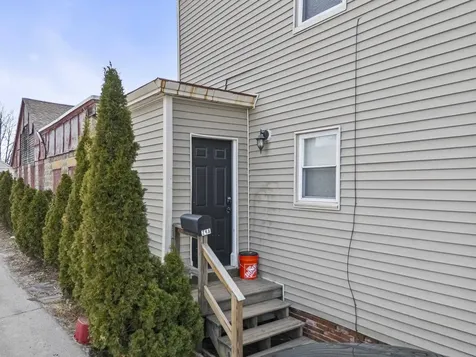 28 Fifth Street Dover NH 03820