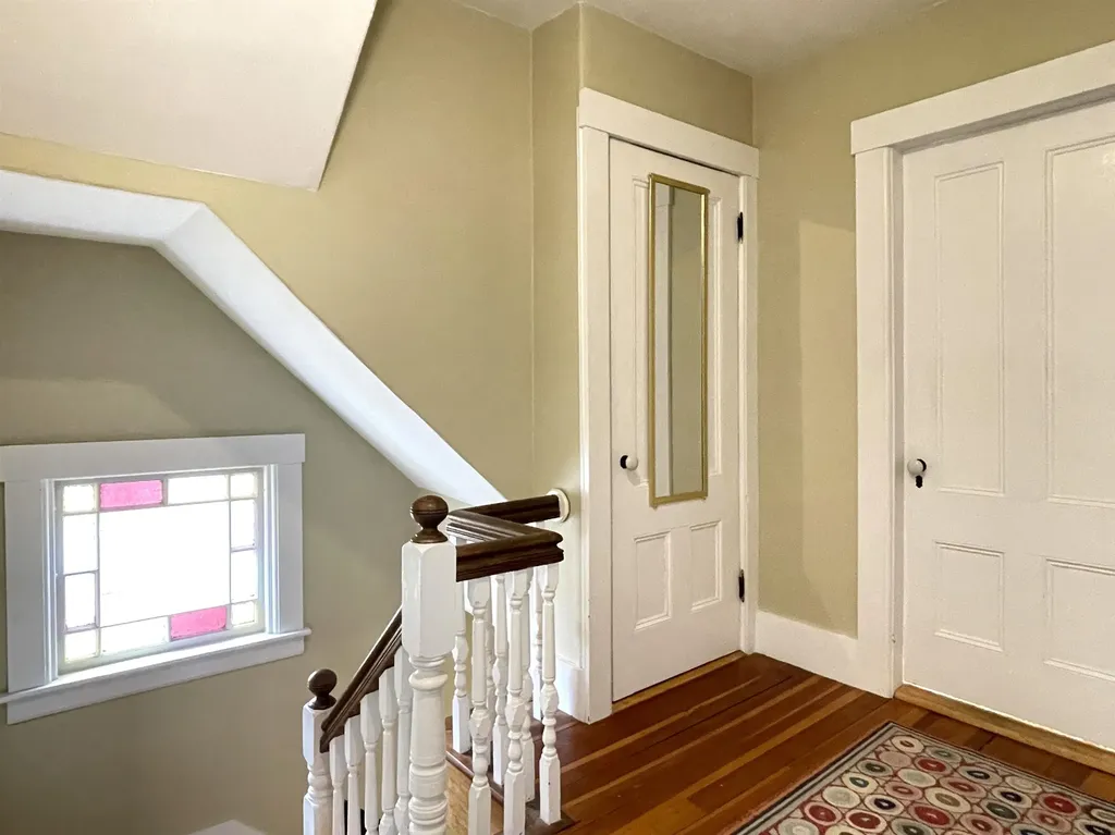 27 Pine Street Peterborough NH 03458