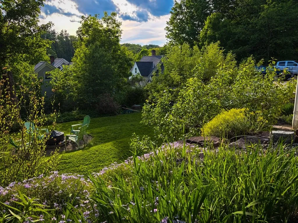 27 Pine Street Peterborough NH 03458