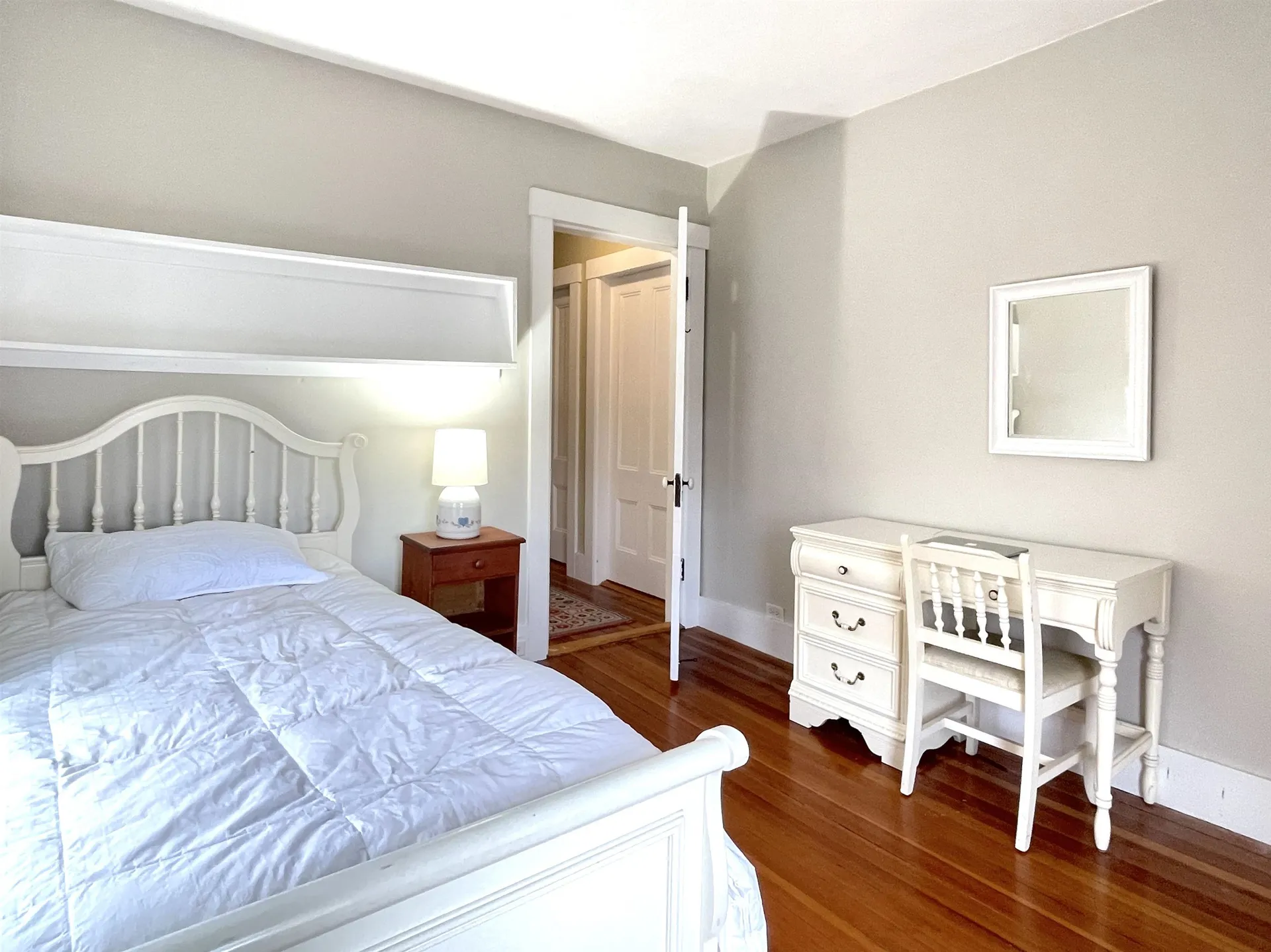 27 Pine Street Peterborough NH 03458