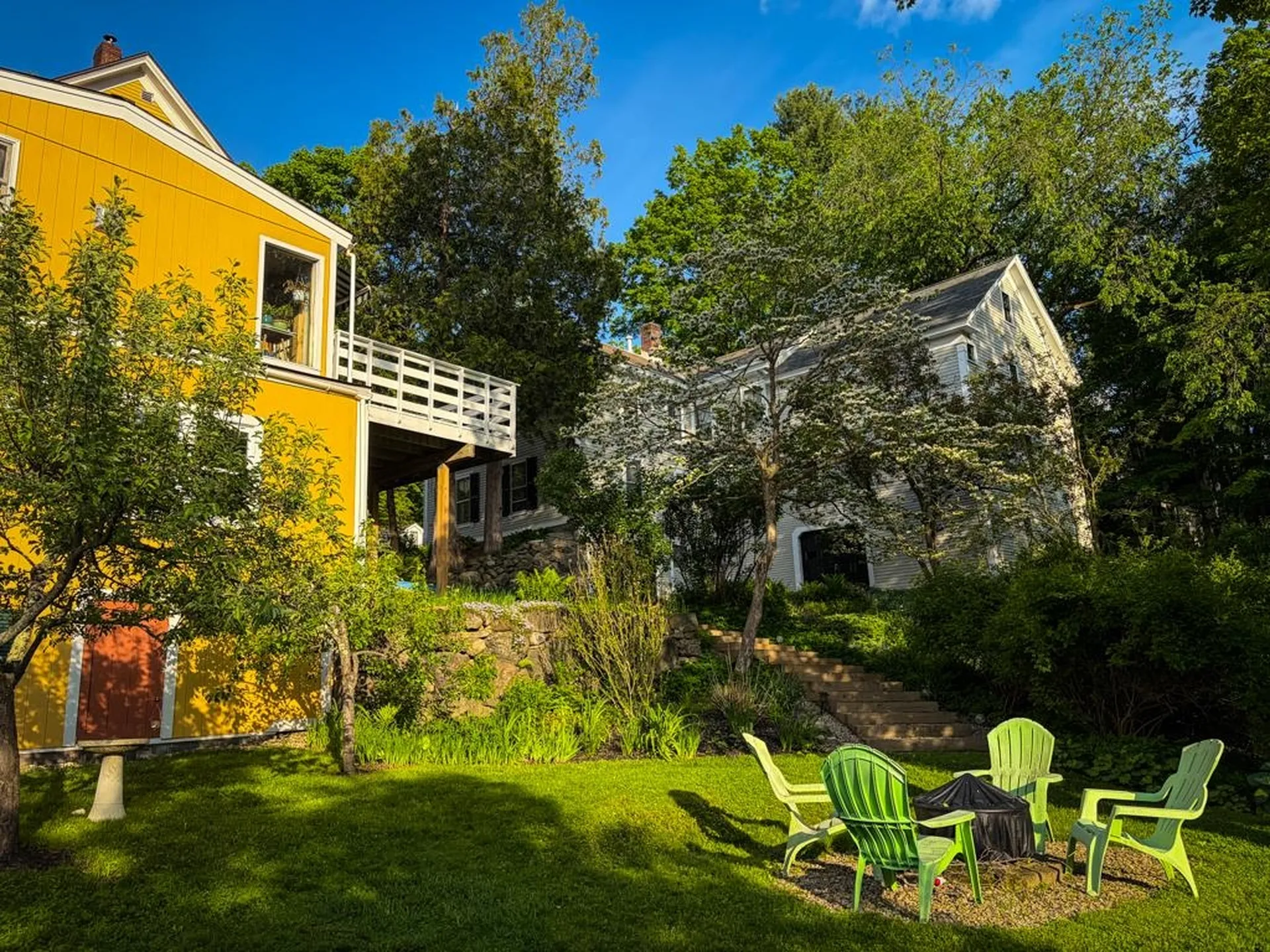 27 Pine Street Peterborough NH 03458