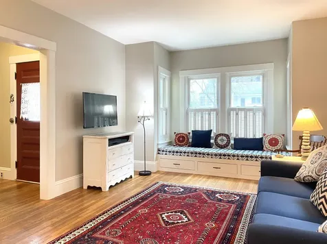 27 Pine Street Peterborough NH 03458