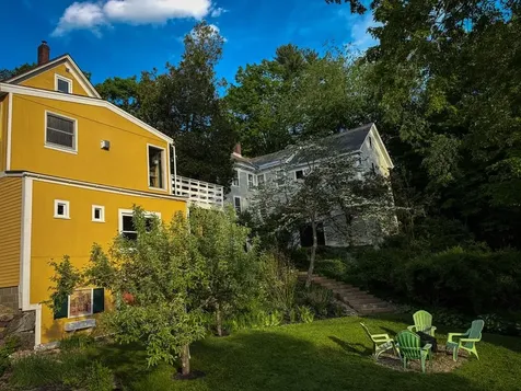 27 Pine Street Peterborough NH 03458