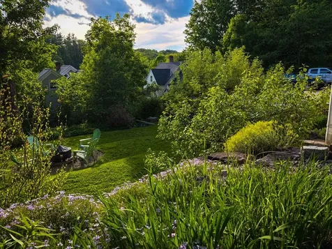 27 Pine Street Peterborough NH 03458