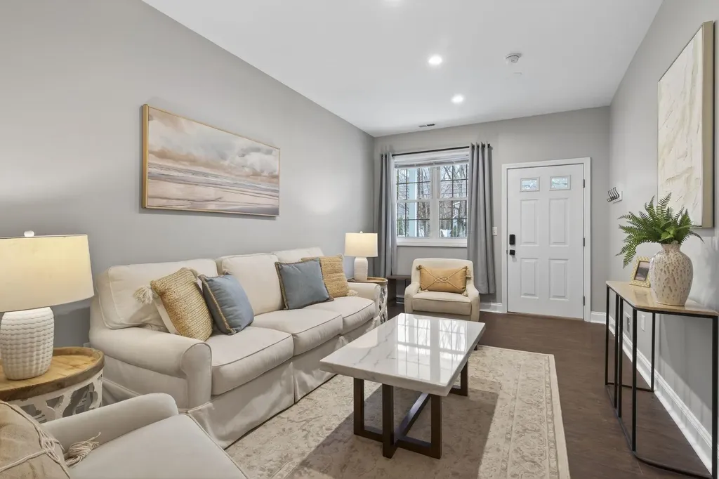 95 Court Street Exeter NH 03833
