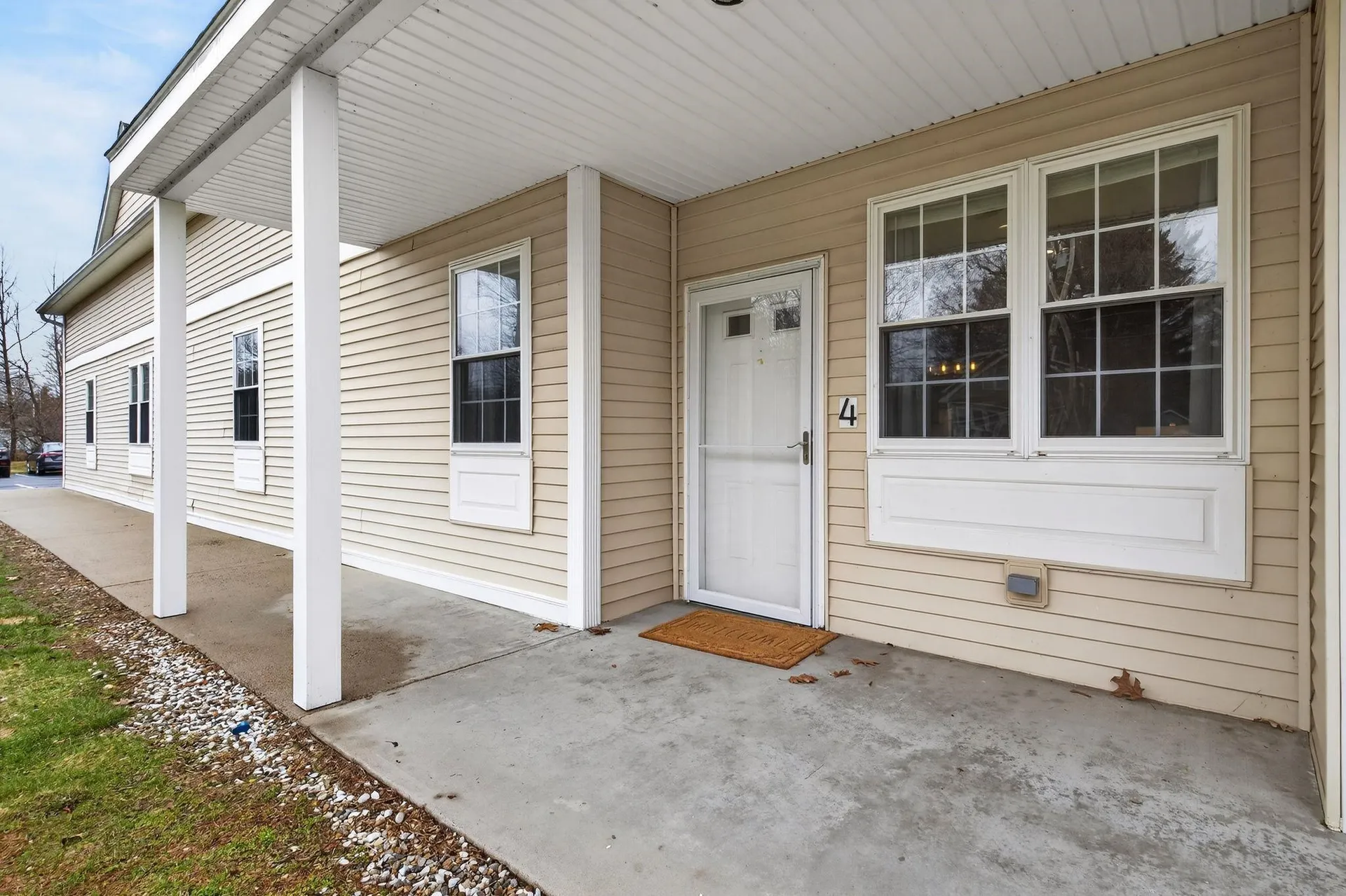 95 Court Street Exeter NH 03833