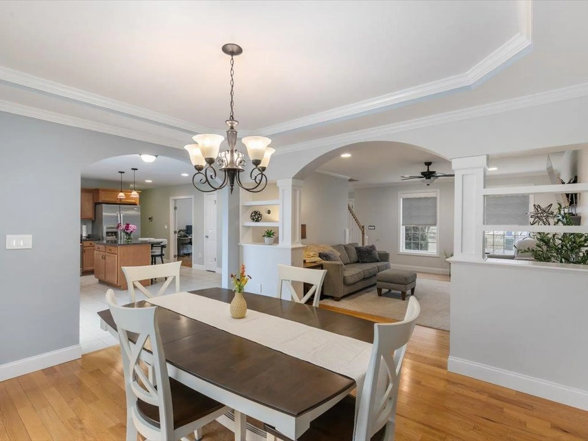 11 Tanager Way Londonderry NH 03053