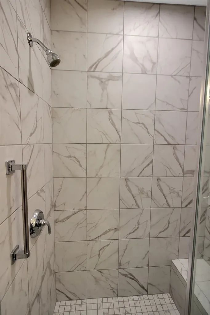 10 Diamond Oaks Boulevard Kingston NH 03848