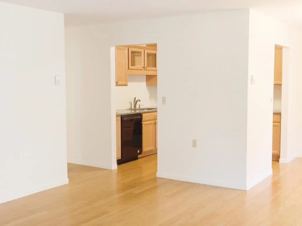 46 Hawthorne Circle South Burlington VT 05403