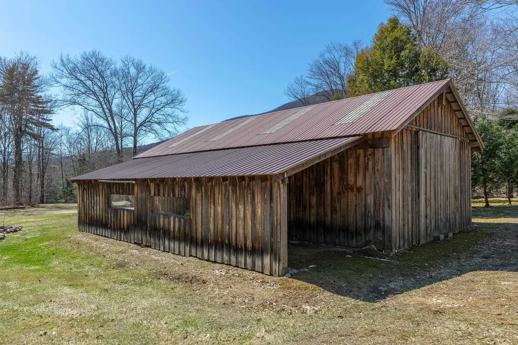 191 Pleasant Street Extension Dorset VT 05253