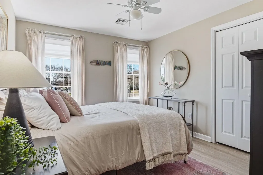 105 Winnacunnet Road Hampton NH 03842