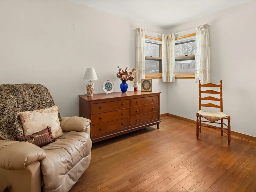 71 Lakewood Parkway Burlington VT 05408