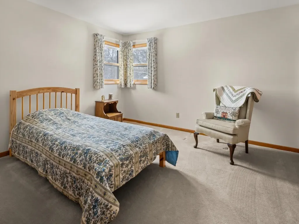 71 Lakewood Parkway Burlington VT 05408