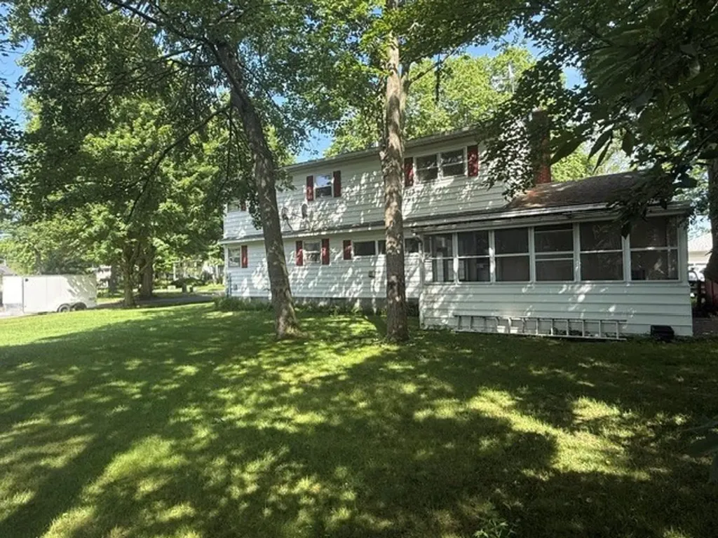 71 Lakewood Parkway Burlington VT 05408