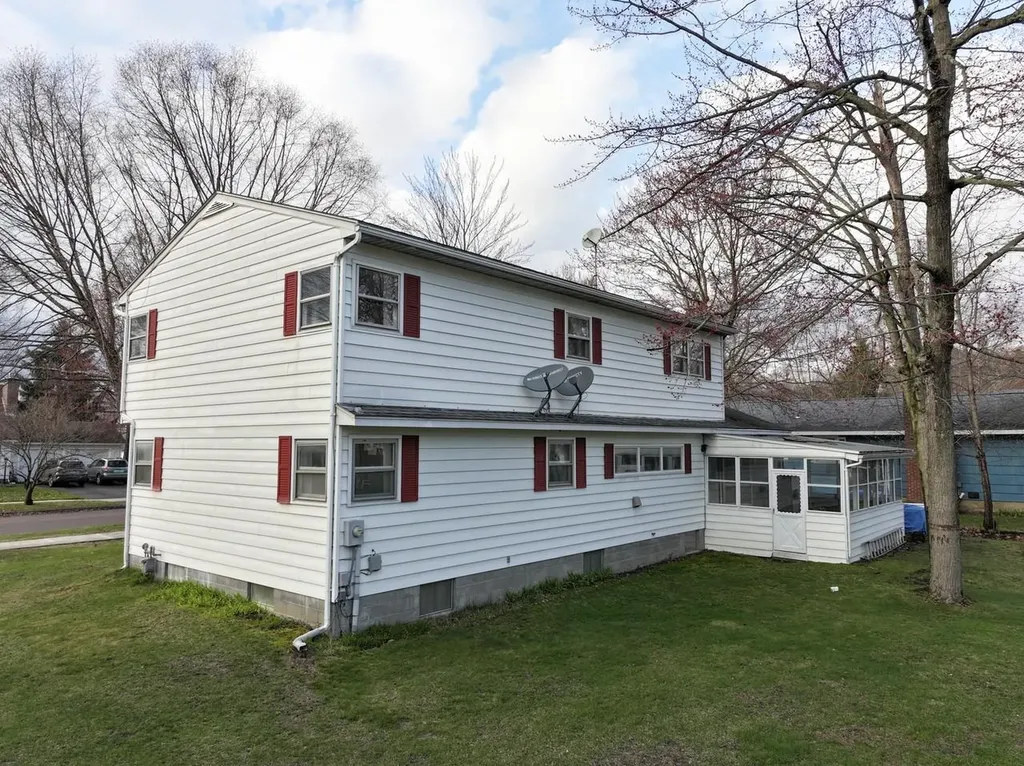 71 Lakewood Parkway Burlington VT 05408