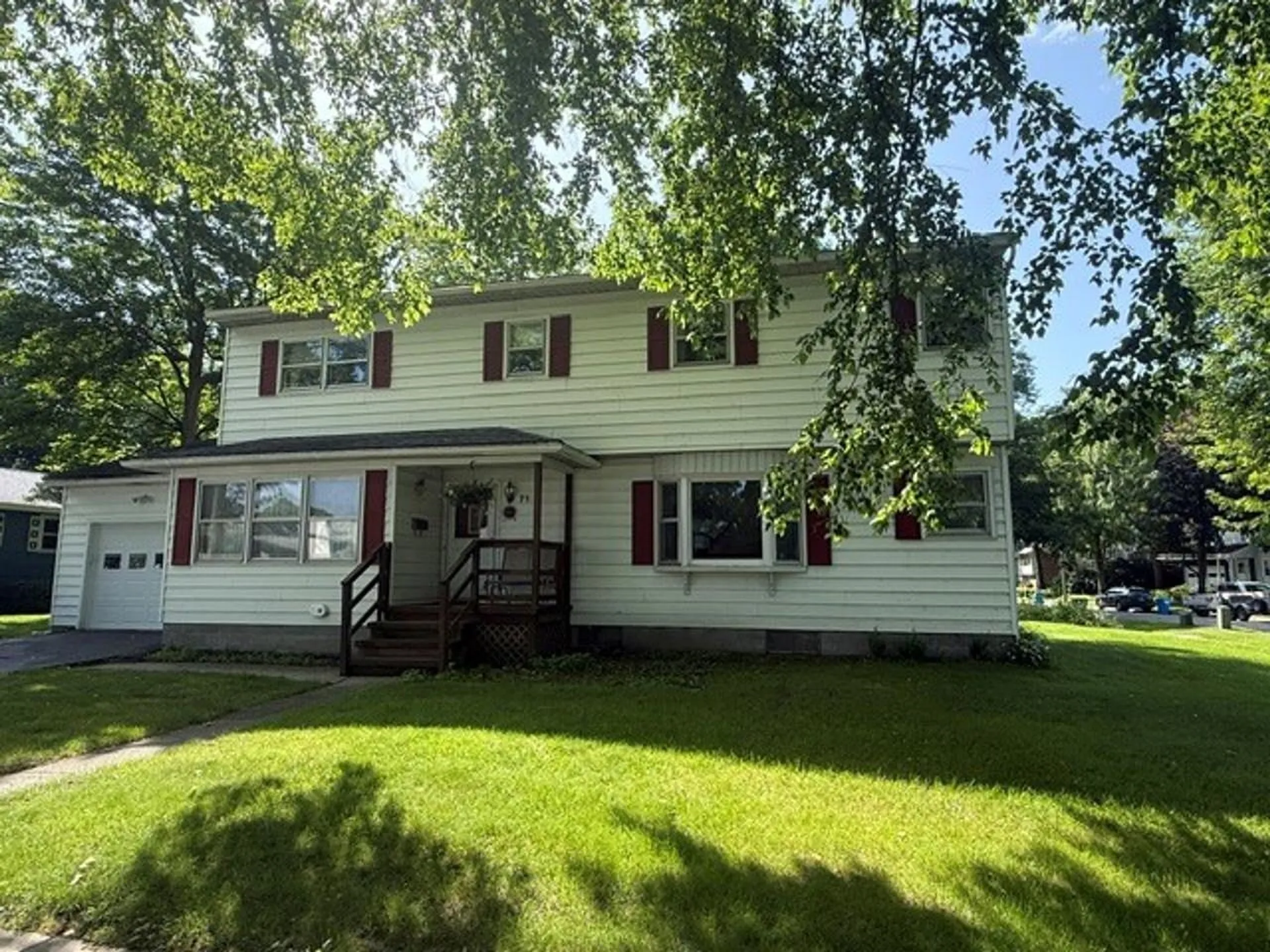 71 Lakewood Parkway Burlington VT 05408