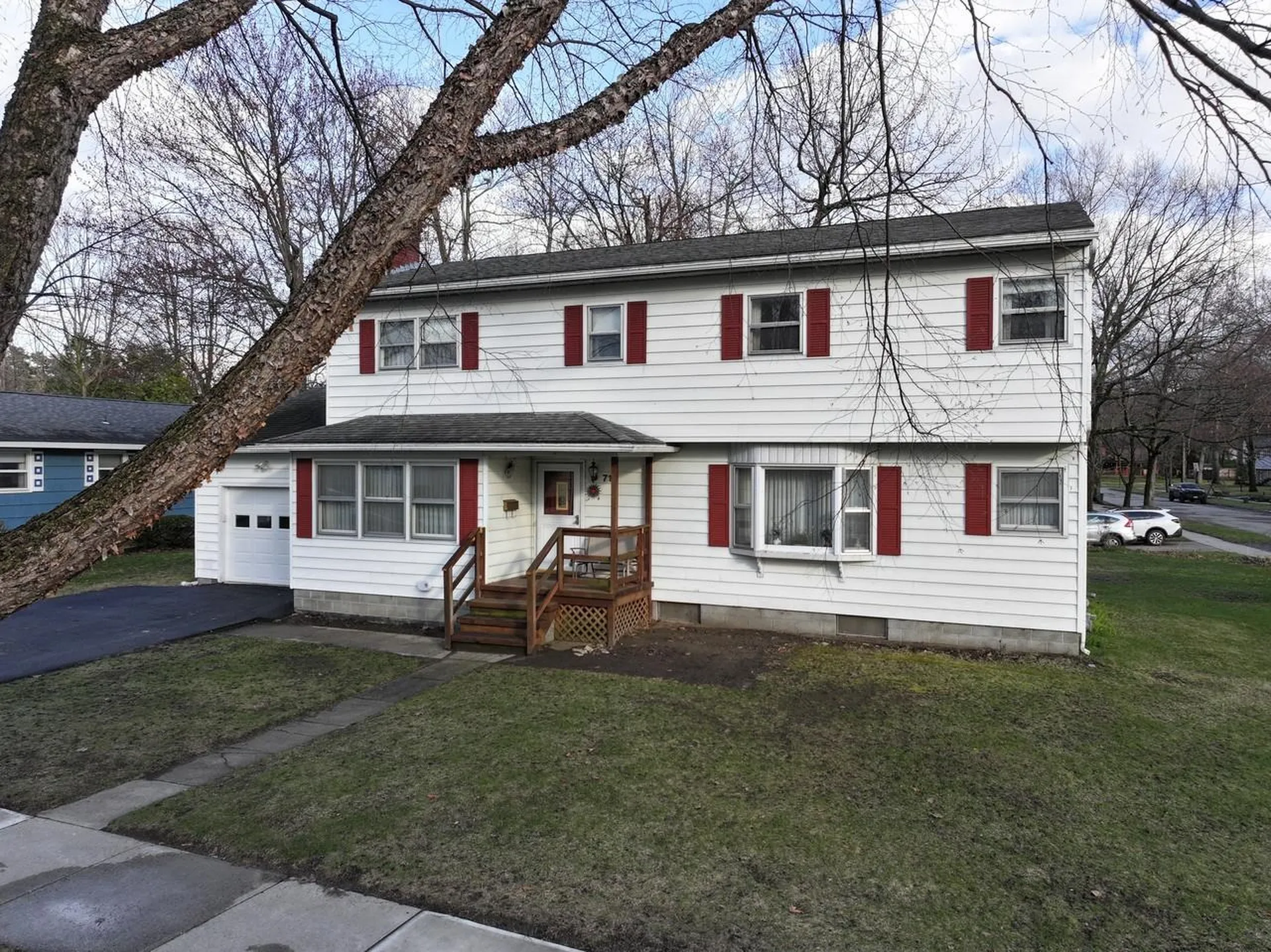 71 Lakewood Parkway Burlington VT 05408