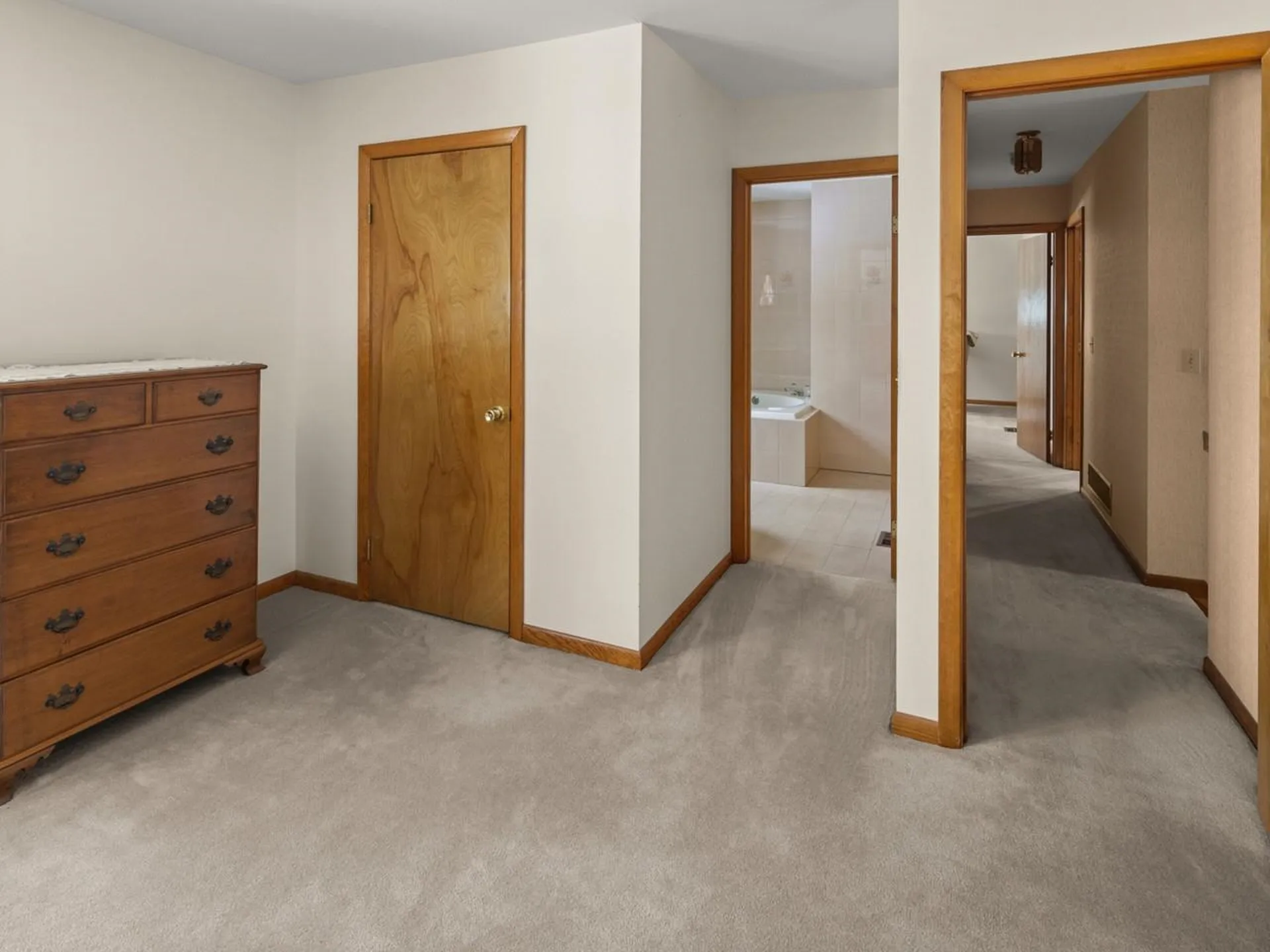 71 Lakewood Parkway Burlington VT 05408