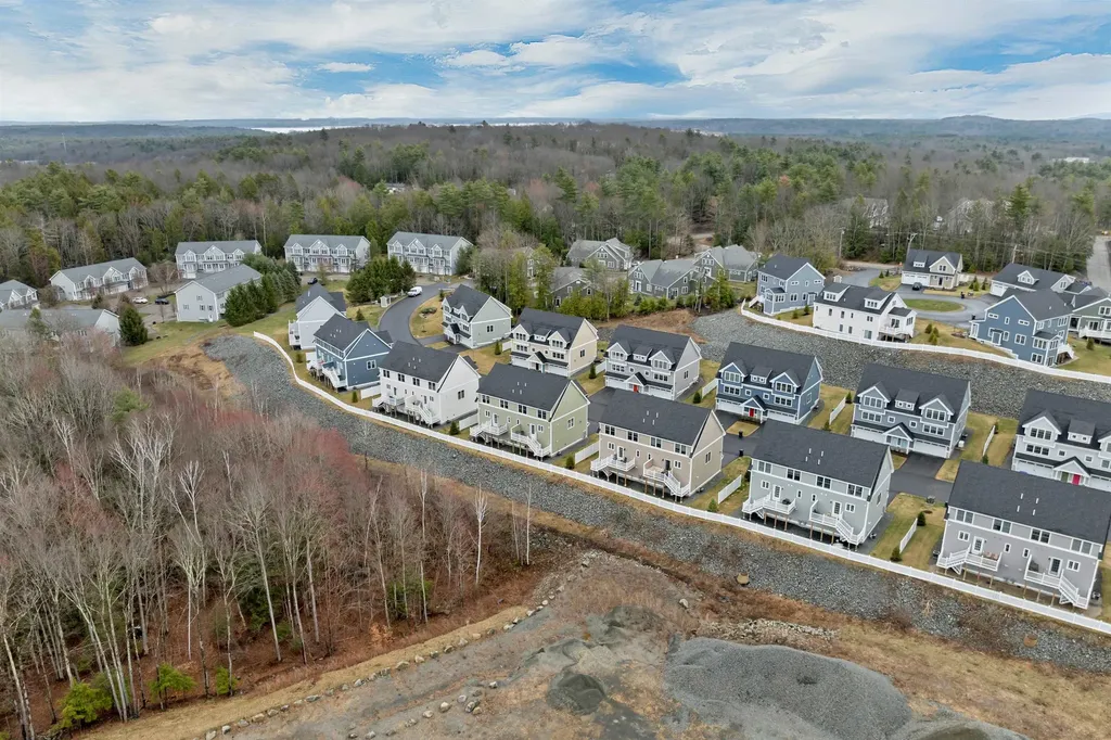 38 Green Road Newmarket NH 03857