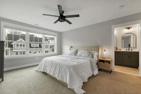 38 Green Road Newmarket NH 03857