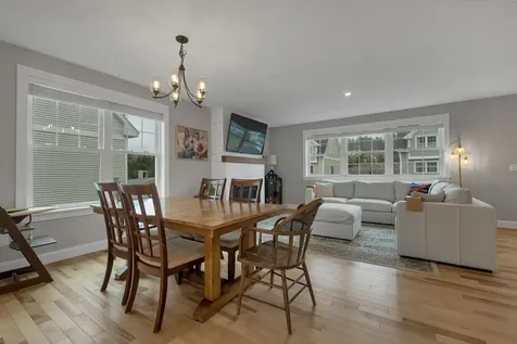 38 Green Road Newmarket NH 03857