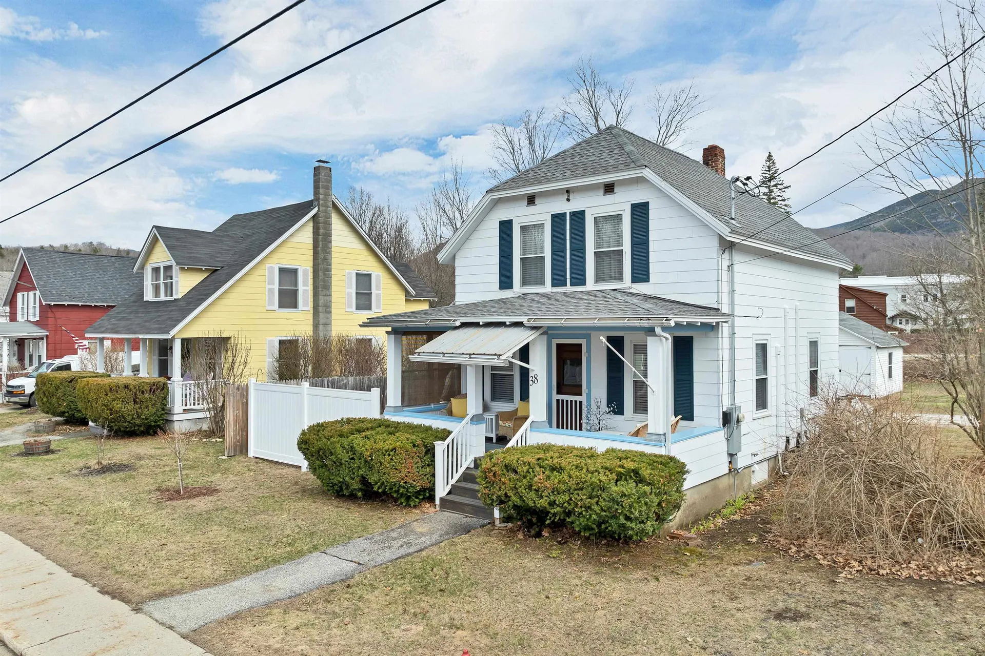 38 School Street Lincoln NH 03251