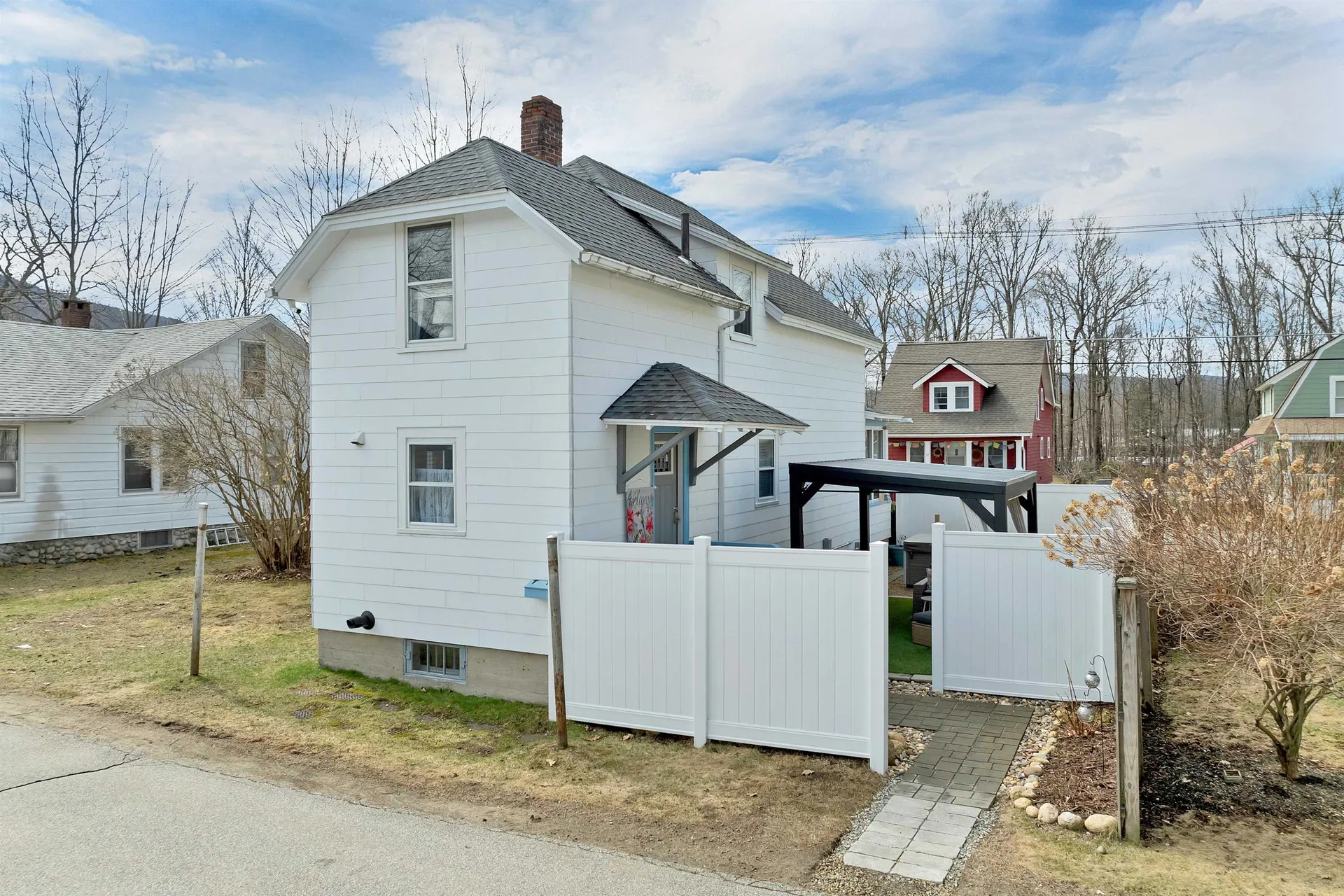 38 School Street Lincoln NH 03251