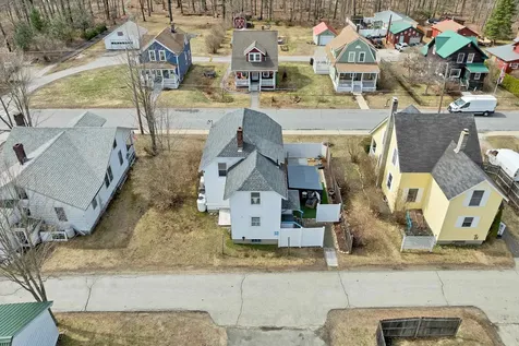 38 School Street Lincoln NH 03251
