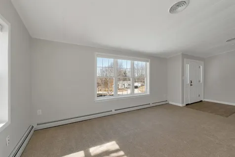 17 Justins Court Laconia NH 03246