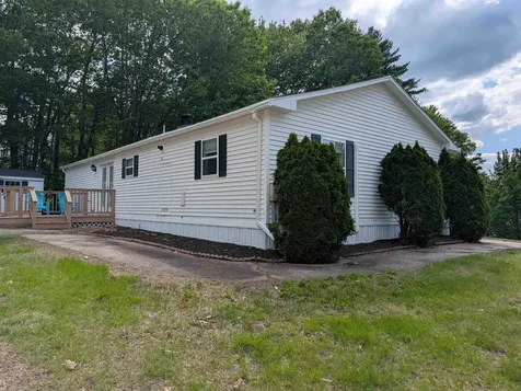 17 Justins Court Laconia NH 03246